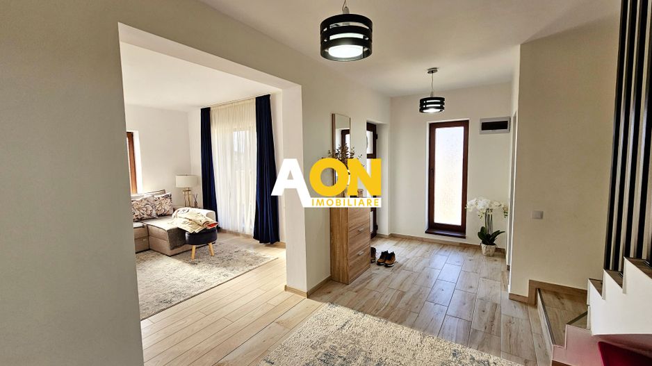 1/2 Duplex, 4 camere, mobilat, utilat, 230 mp, zona Lipoveni - Poză 7