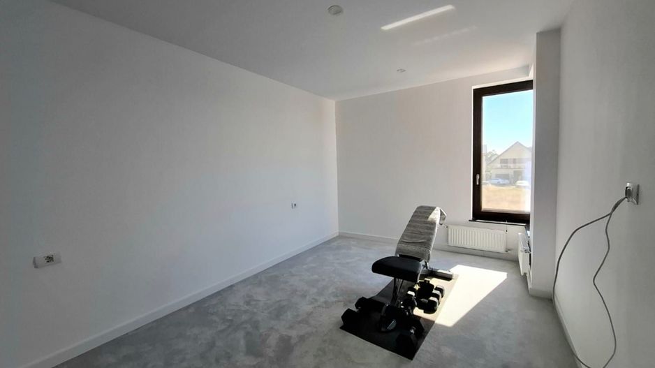 Vila cu 5 camere de vanzare, Strejnicu - Poză 16