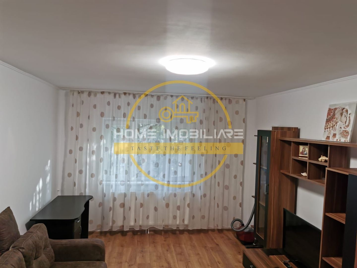 Nicolina Prima Statie Apartament 2 Camere Decomandat Bloc 1984 - Poză 2