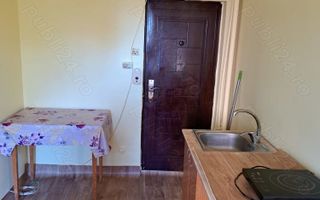 Garsoniera mobilata - etaj 1 - Zona Dambovita - Poză 2