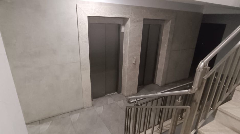 Apart. 2 cam. mare + Parcare + Terasa ! Sector 6 - Poză 8