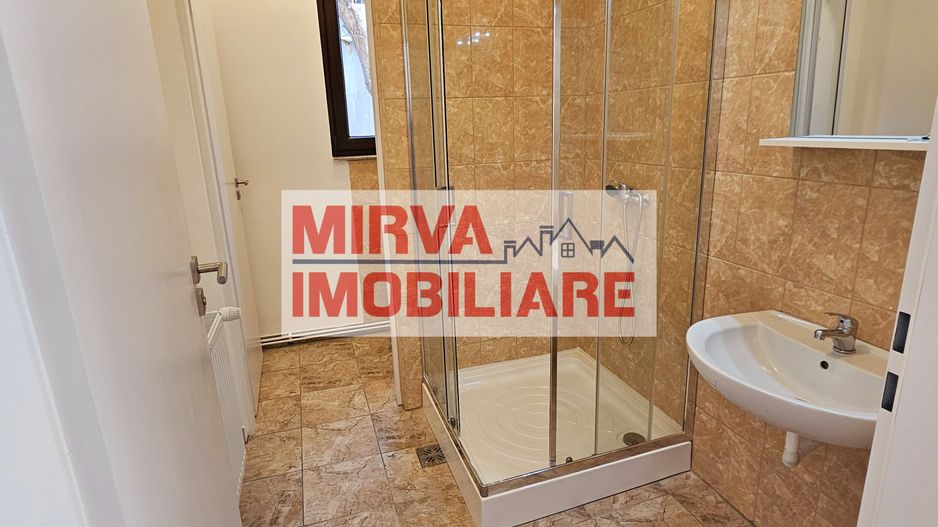 2 Vile Interbelice | Zonă Centrală | Renovate Integral 2024 - Poză 14