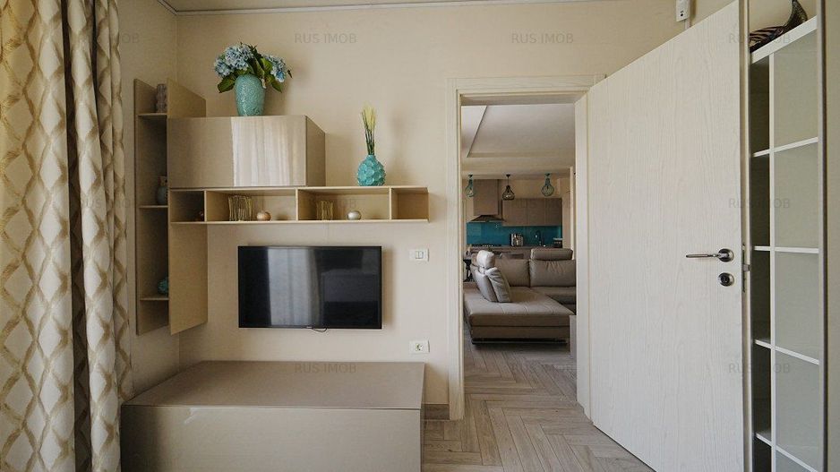 Apartament deosebit locatie buna mobilat si utilat - Poză 11