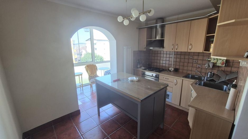 Apartament 3 camere, decomandat, Tolstoi, et.3 - Poză 3