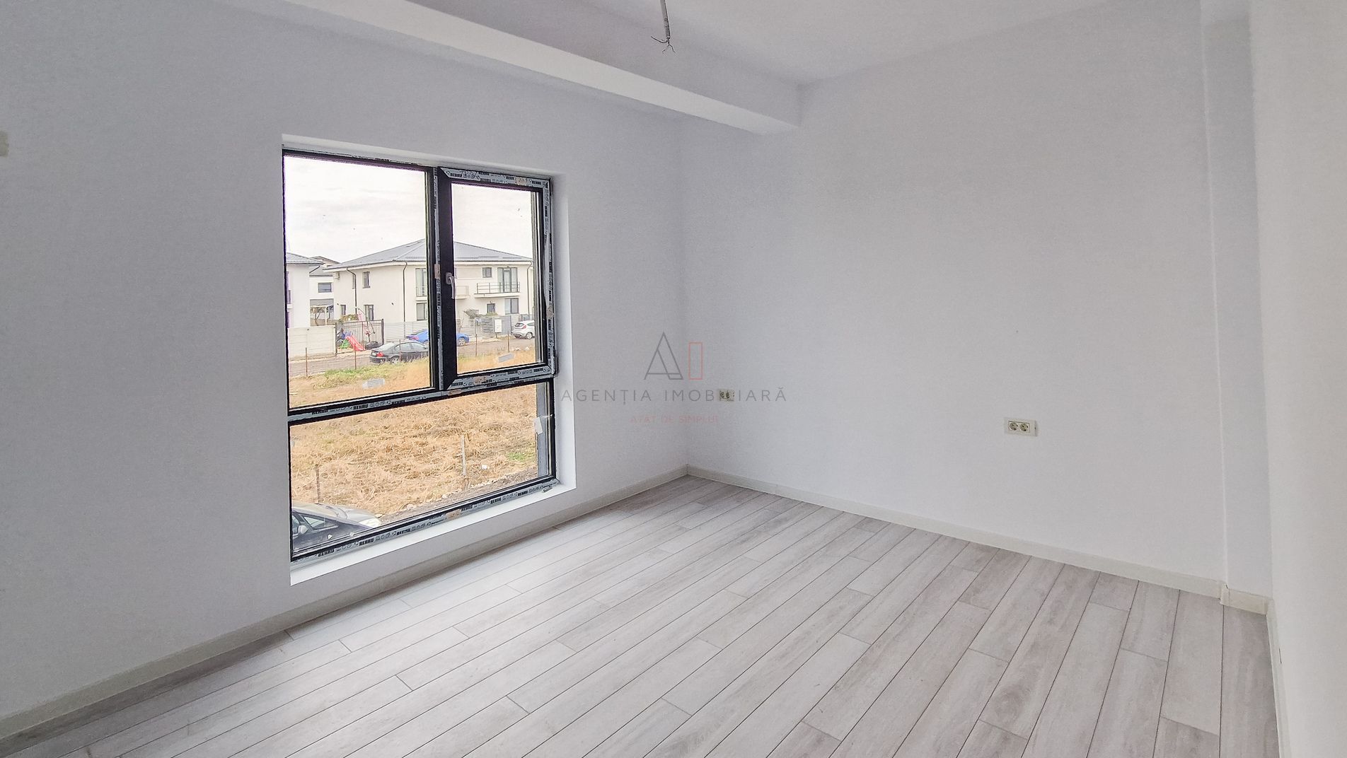 Casa 3 camere I 2 bai I 2 parcari I Comision 0 - Poză 3