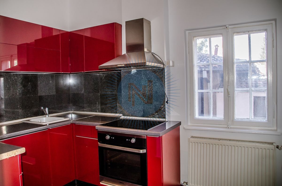 Etaj 1 plus mansarda in vila - Poză 6