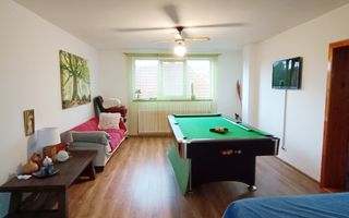 Casa cu 4 camere,237mp,zona strada Lunga - Poză 1