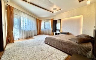 Vînzare Casă în 3 Nivele -Hlincea - 343 m.p. - Poză 15