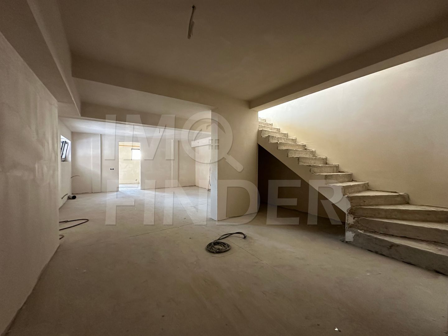 Casă în Florești, zona Vivo: 189 mp utili,  116 mp pe terase - Poză 33