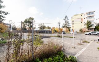 Teren stradal pe colț - Ideal afacere - front stradal mare - Poză 10