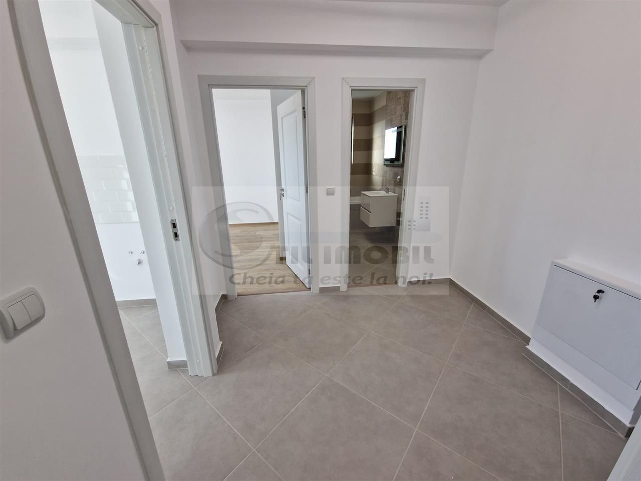 Apartament 2 camere luxcapat CUG zona vile - Poză 3