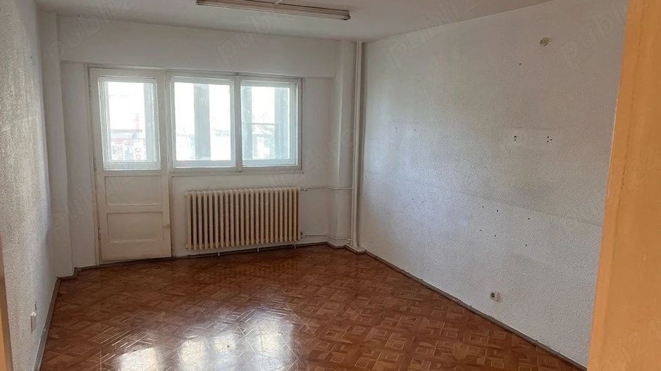 Vanzare Apartament decomandat 2 camere, bloc 1980, 1 min metrou Obor - Poză 4