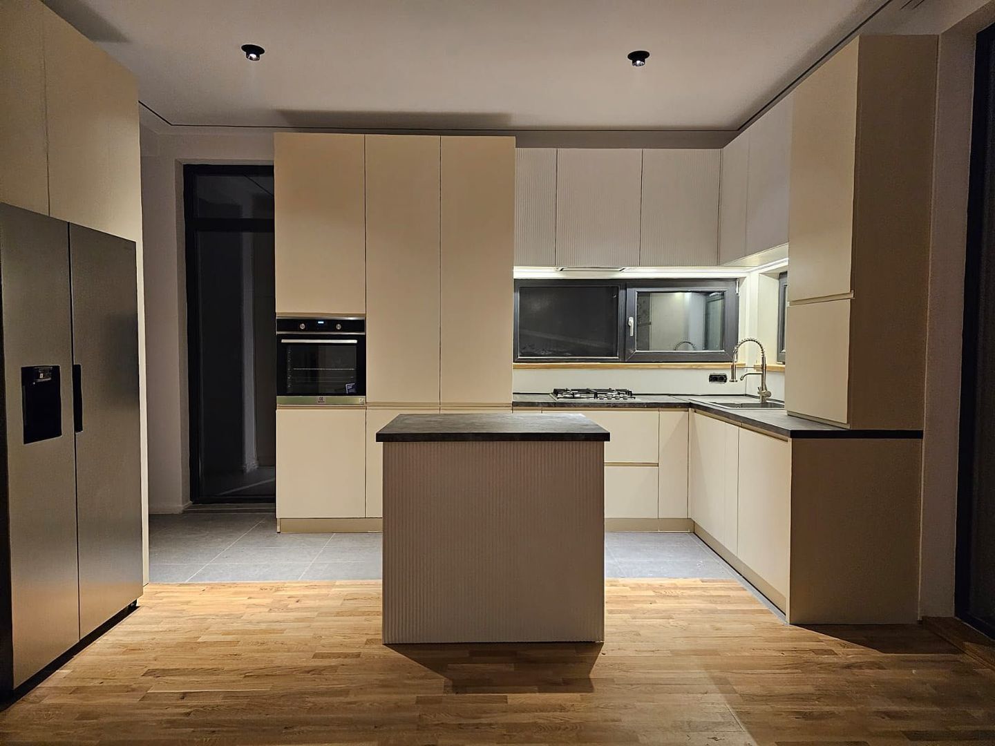 Vila duplex de vanzare | 6 camere | Otopeni - Poză 3