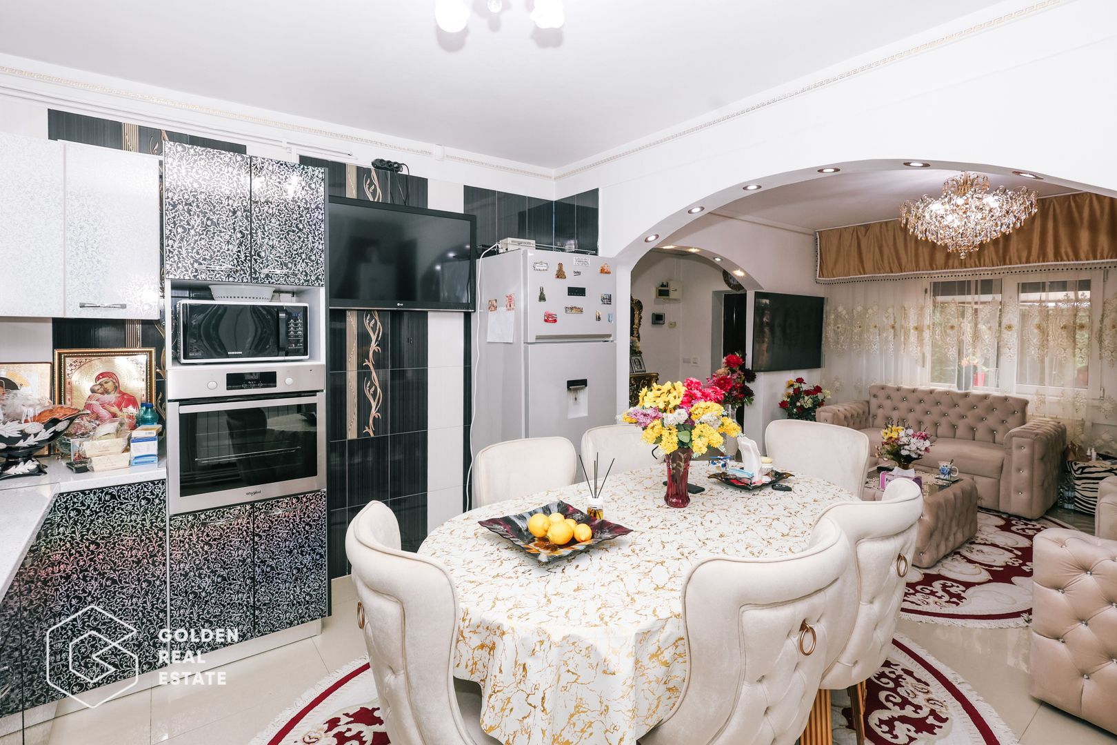 Casa spatioasa P+1E+M in Voluntari,  273 mp utili, comision 0% - Poză 22