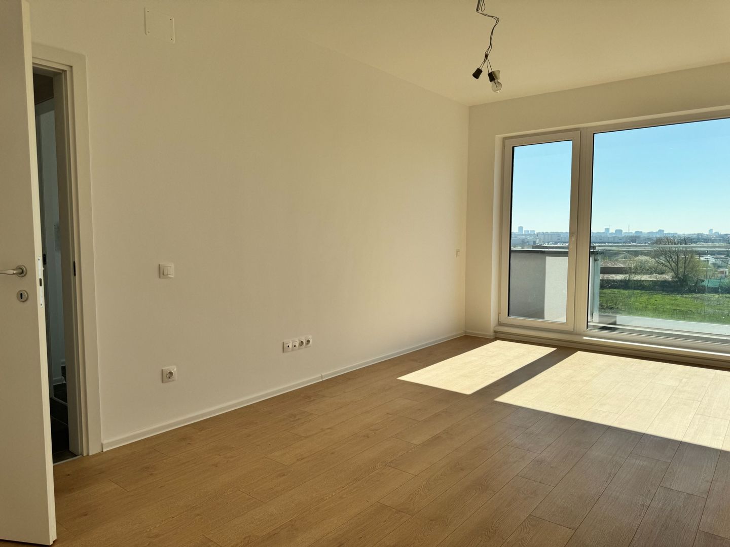 Apartament 2 camere decomandat + terasa 10mp Lacul Straulesti - Poză 9