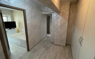 Apartament 3 Camere Decomandat Nicolina Prima Statie - Poză 2