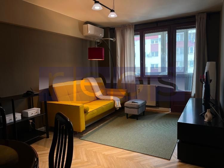 VANZARE APARTAMENT 2 CAMERE 53MP RENOVAT DOROBANTI BLOC PERLA - Poză 3