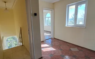 Vilă cu potențial comercial și rezidențial - Poză 20