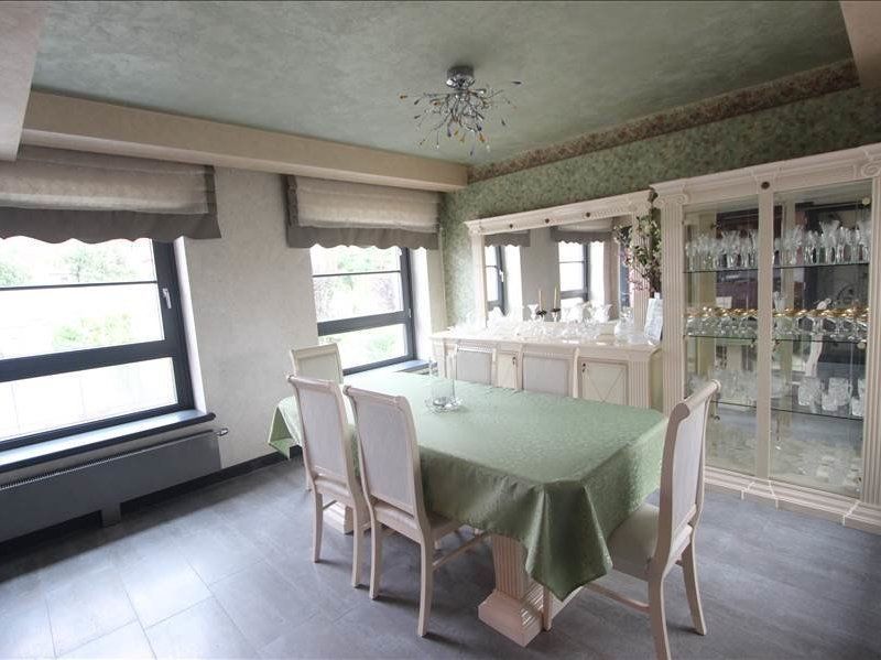 Casă / Vilă cu 7 camere în zona Lipovei - Poză 2