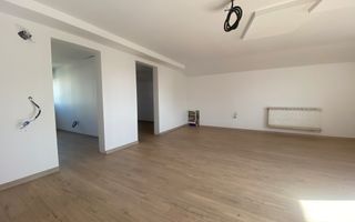 VALU LUI TRAIAN(COD 07) -Casa P+M 5 camere cu teren de 300 mp - Poză 16