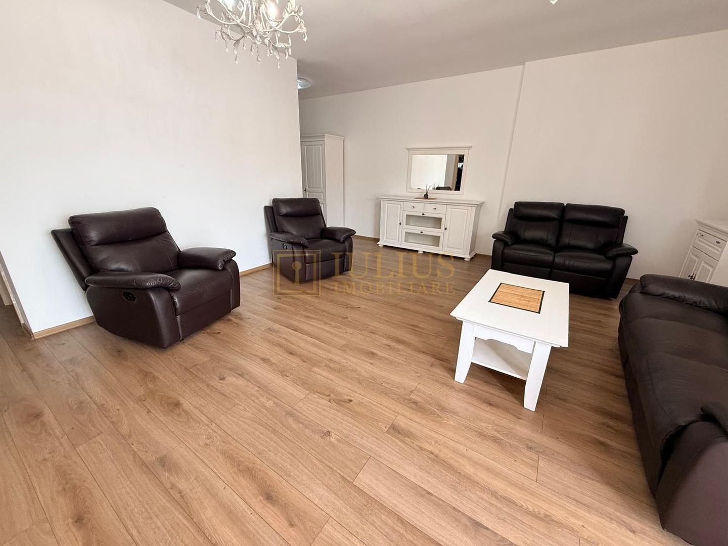 2 camere| Dumbravita| parcare inclusa| apartament superb| zona linistita| - Poză 2