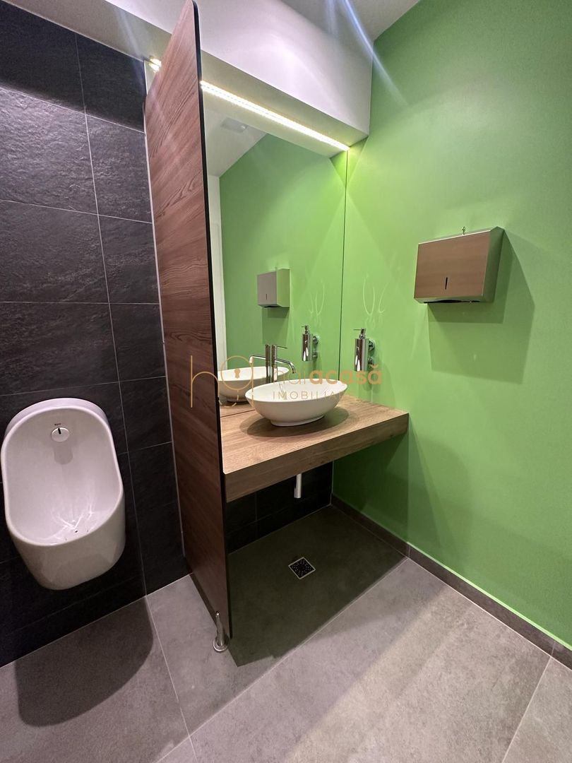 Spatii de birouri si hala de vanzare 3000 mp - Poză 7