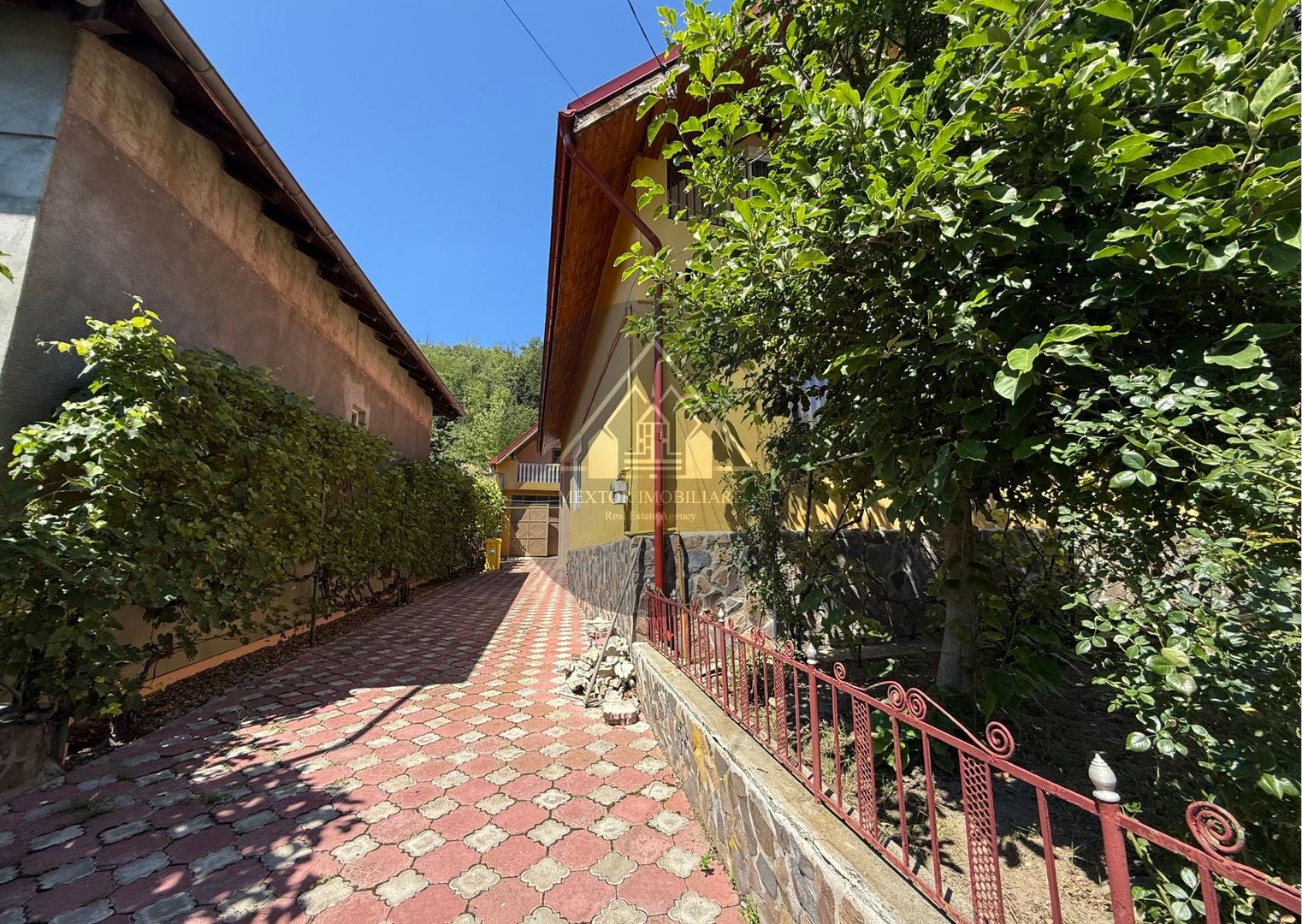 Casă Medias Vitrometan - Poză 21