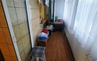 Apartament 3 camere decomanadat, etaj 2/4, zona Cug, 128.000 Euro - Poză 5