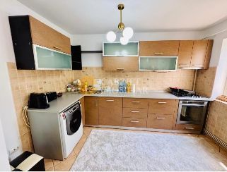 3 Camere Renovat, 2 Bai - Etaj 3 - Zona Cantemir - Fara Risc - Poză 7