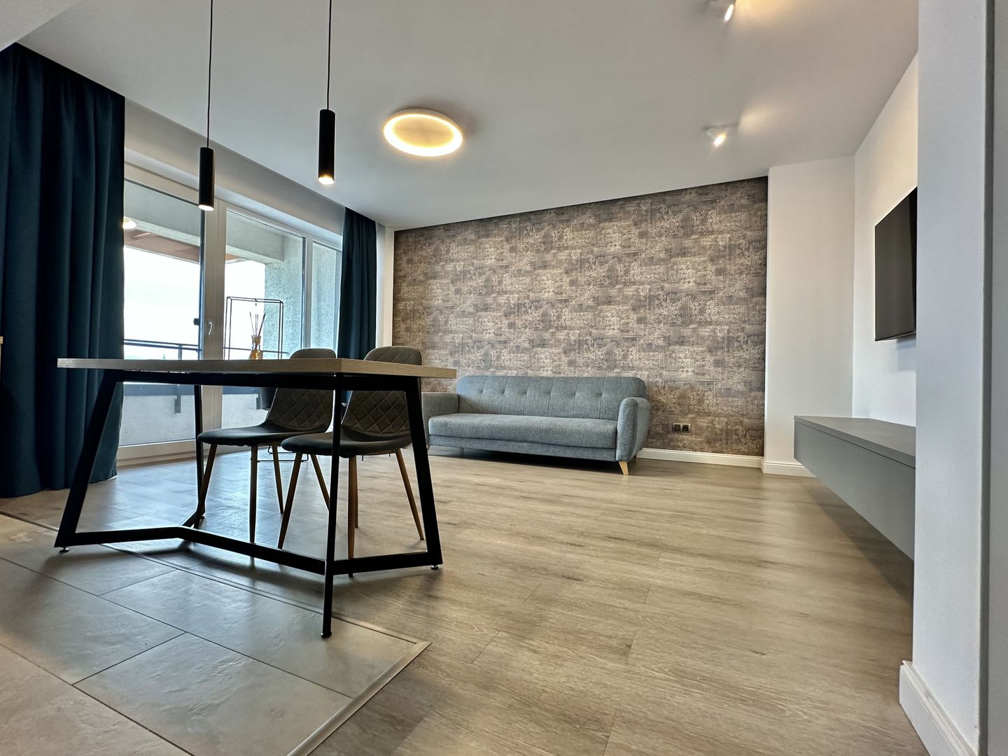 Apartament 2 camere, priveliște deosebită – Complex Kasper, Coresi - Poză 3