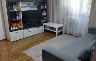 Apartament cu trei camere, Piata Resita, 77.500€