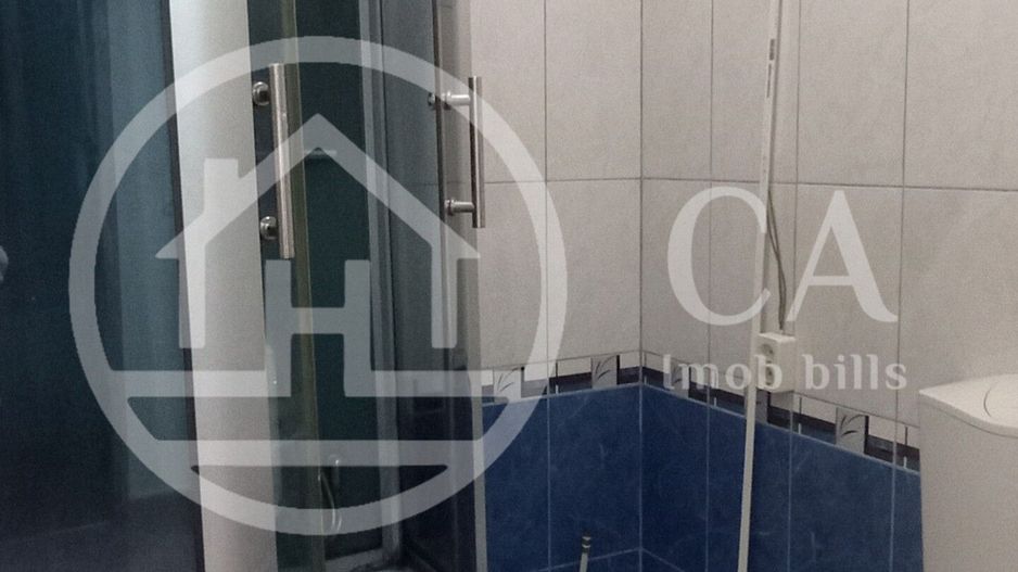Apartament cu 3 camere de vanzare in zona Rogerius, Oradea - Poză 7