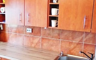 Apartament 3 camere de închiriat – Piața Victoriei - Poză 1
