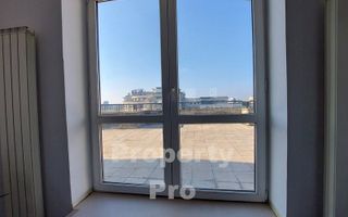 Garsoniera cu terasa de 64mp, Ideal Office, Str Traian colt cu Bd Unirii - Poză 14