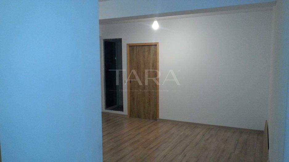Apartament cu 2 camere finisat, cu balcon, zonă accesibilă. - Poză 1