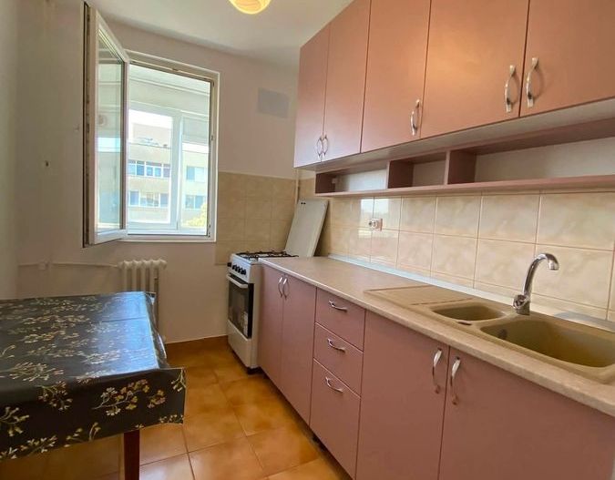 Apartament 2 camere in zona Drumul Taberei la 3 minute de metrou - Poză 7