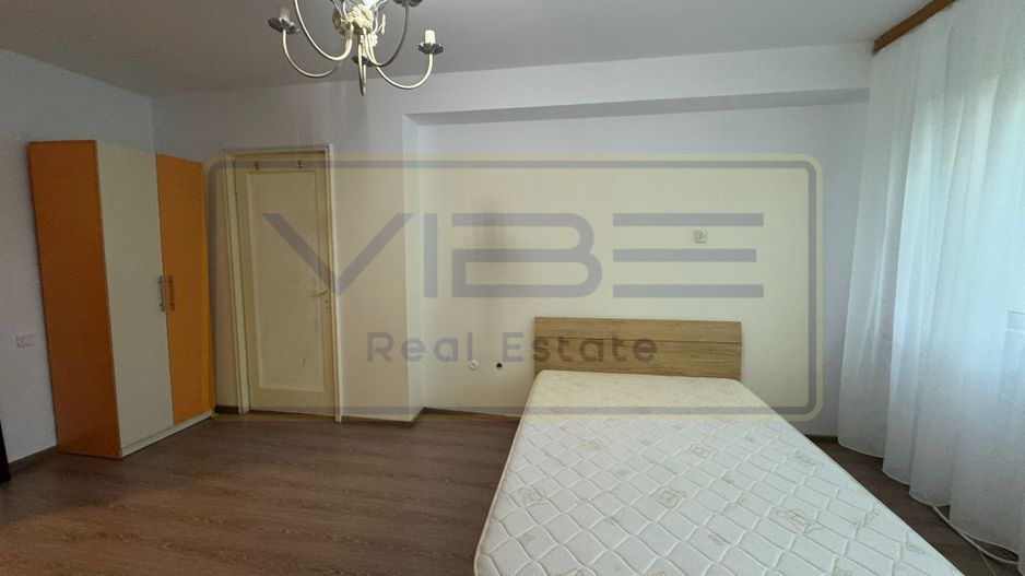 Apartament 2 camere decomandat Copou Gaudeamus - Poză 4
