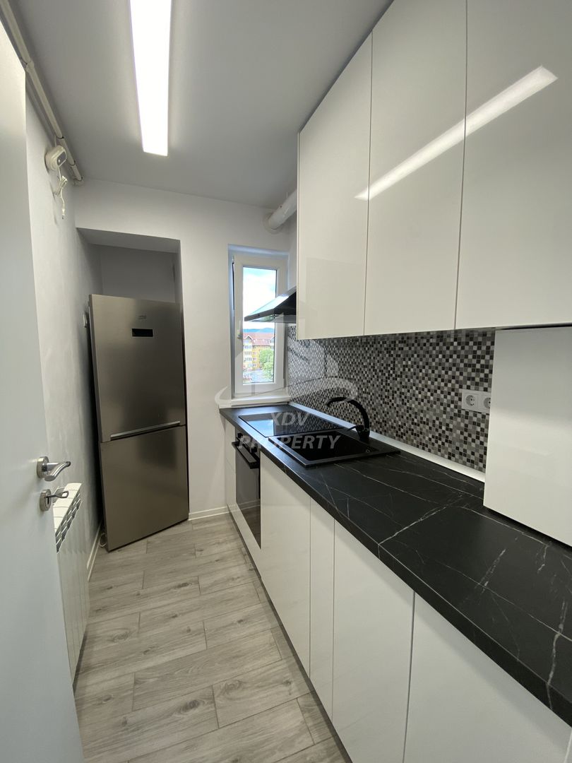 Apartament 2 camere renovat, mobilat ,utilat complet - Poză 9