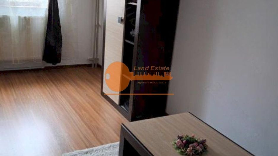 3 camere Uverturii - 1980 - Poză 1