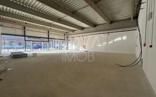 Spatiu comercial de inchiriat - Central, Cisnadie - de la 100 mp - Poză 4