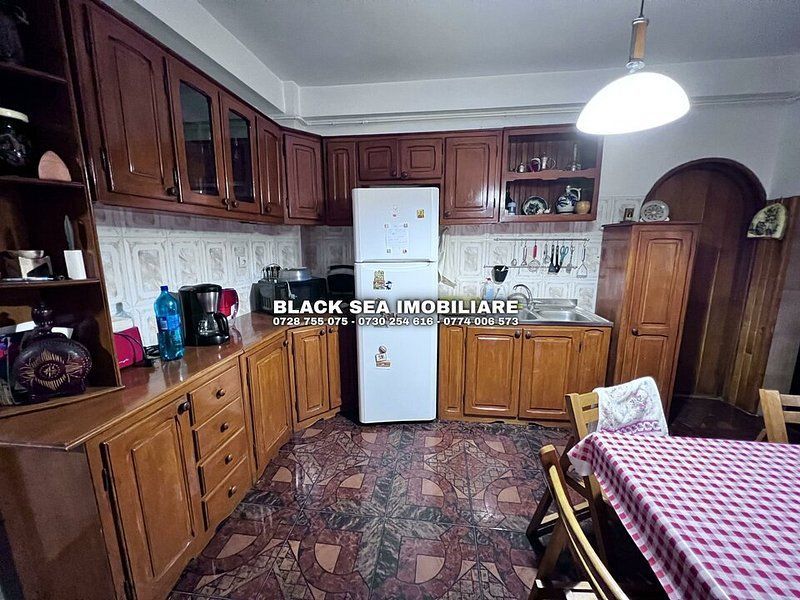 Ocazie unica de investitie in zona Ultracentrala l Vila 7 camere P+1+M - Poză 7