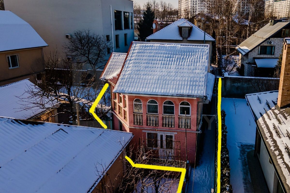 Vânzare, casă, 2 nivele, 3 camere, str.  Barbu Lautaru 9B, Buiucani - Poză 3