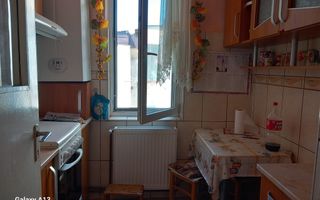 ageuropa.ro vinde ap 2 cam 40mp la etajul 4 în Carpați 1. - Poză 3