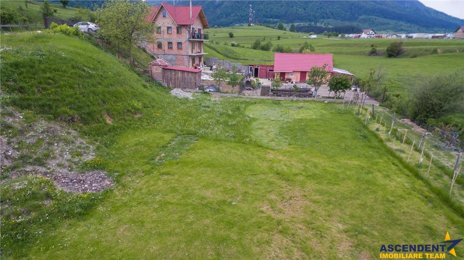 Teren intravilan, pe 1.500 mp, deschidere la asfalt, Zarnesti, Brasov - Poză 15