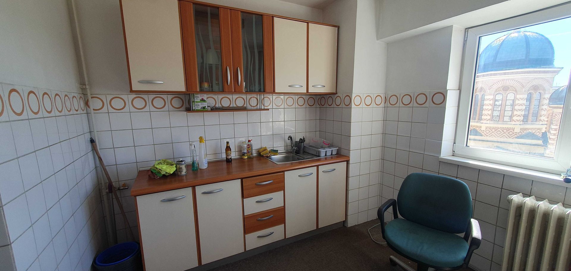 4 camere 2 bai 4 terase 100mp etaj 6/8, Piata Unirii bloc Vodafone - Poză 4