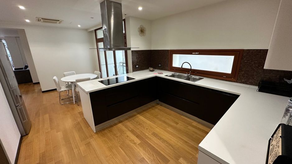 Apartament cu 5 camere în zona Brancoveanu - Poză 12