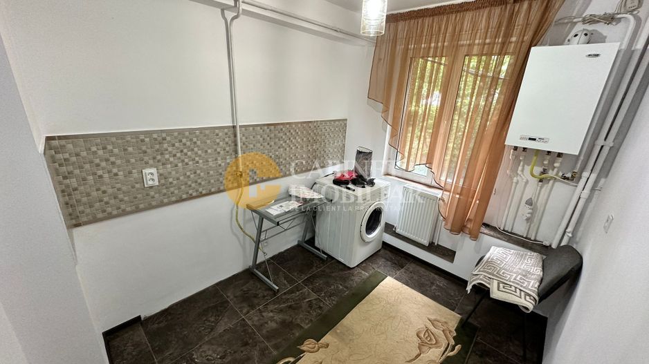 Apartament cu 2 camere - Mobilat si Utilat - Orientare S-V - Bld Primaverii - Poză 4