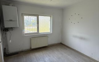 Spatiu comercial 105 mp, vad excelent, zona Pritax - Poză 12