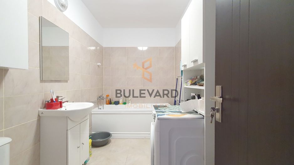 Apartament cu 2 camere+parcare , zona Terra! - Poză 6