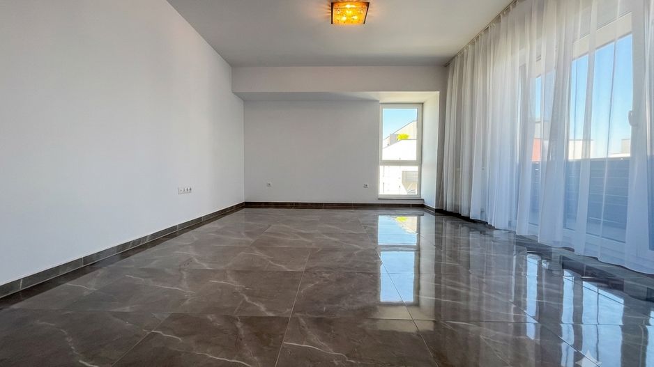 COMISION 0| 3 CAMERE| ETAJ INTERMEDIAR| BOXA SI LOC DE PARCARE - Poză 14